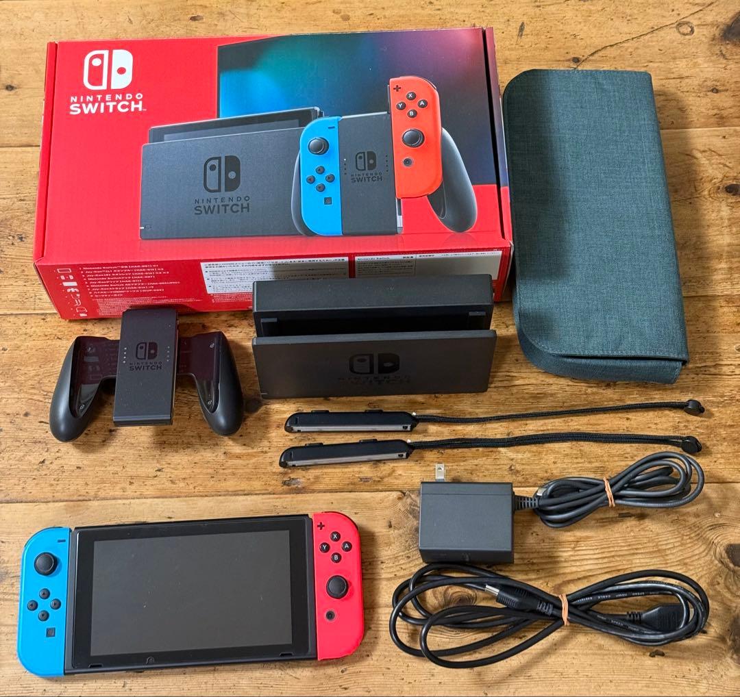Nintendo Switch 本体 赤/青 Joy-Con 付属品完備