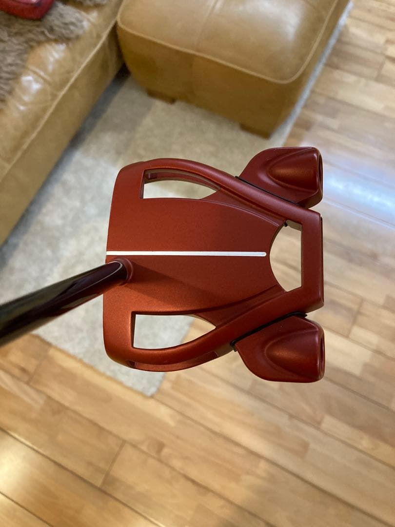 テーラーメイド　スパイダーツアー　センターシャフト　パター