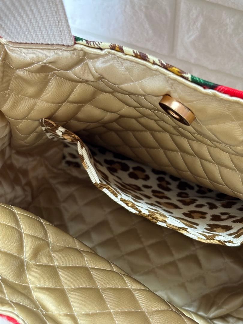 さ*ー様 コヤンイサムチョン　ハンドメイド　フリルトートバッグ　ヒョウ柄　サンダ