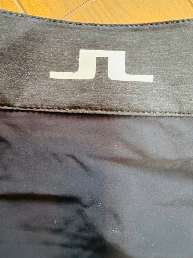 ジェイリンドバーグ　ブラック フルジップジャケット 中綿パネル付き　M