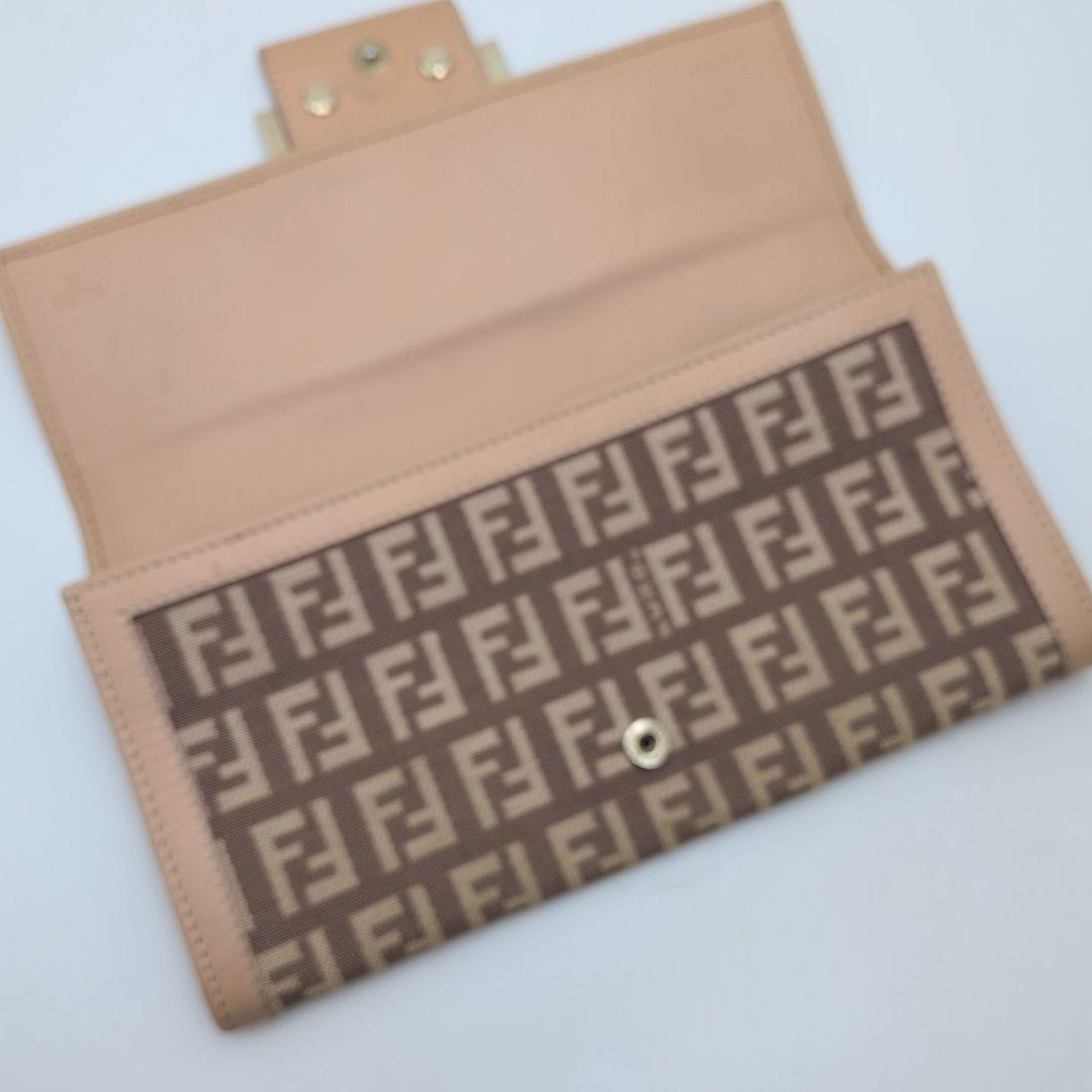 FENDI フェンディ 長財布 二つ折り ズッキーノFFゴールド金具マンマ