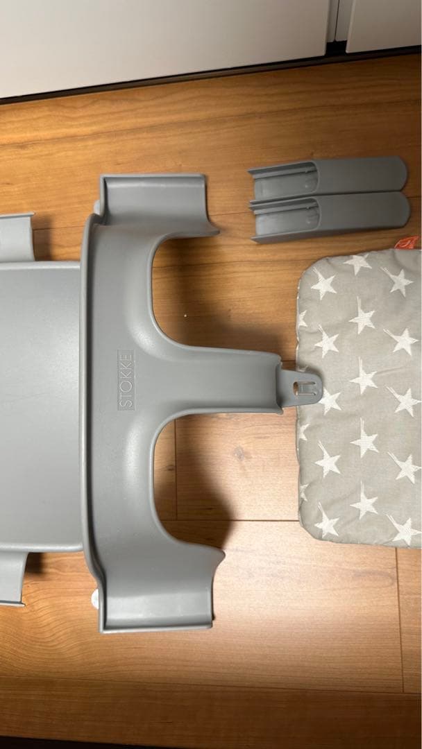 ストッケ　トリップトラップ　ベビーセット　カバー　トレー