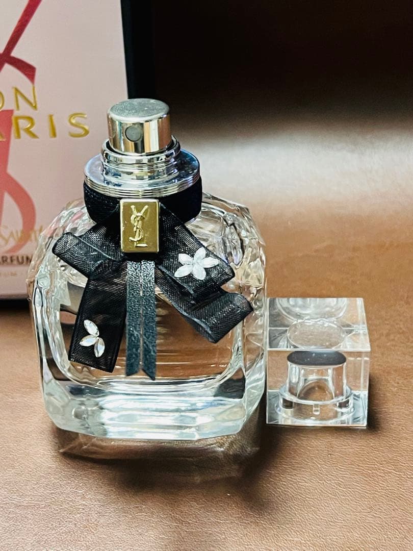 廃盤品 イヴ・サンローラン モンパリ フローラル オーデパルファム30ml