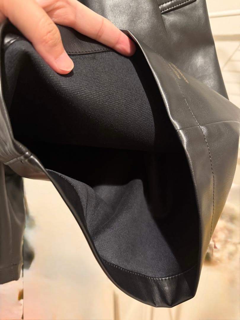 パ*ン様 【UNDERCOVER】 フェイクレザーショーツ