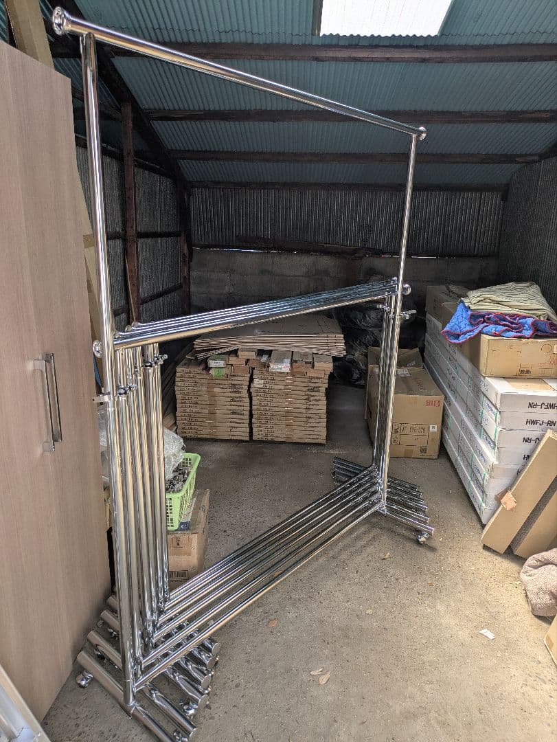 スチール製パイプハンガー