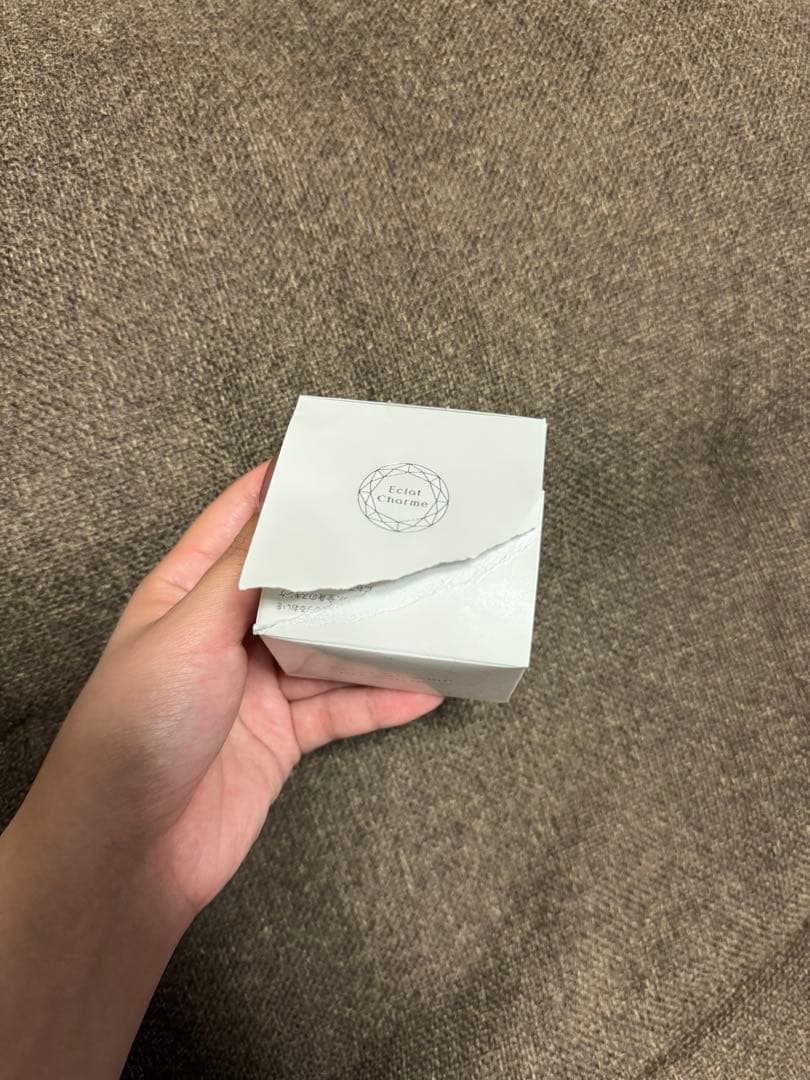 Eclat Chérie フェイスクリーム 4個セット