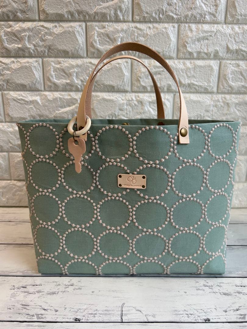 【926】ミナペルホネンタンバリントートバッグ　ライトグリーン　ラスト1