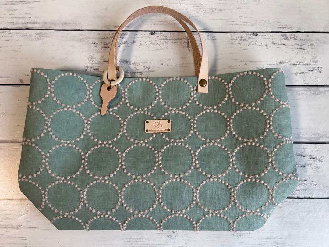 【926】ミナペルホネンタンバリントートバッグ　ライトグリーン　ラスト1