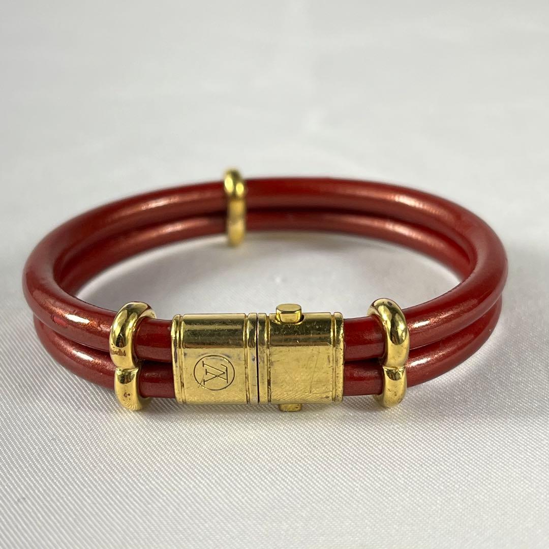 LOUIS VUITTON 赤 パテントレザー バングル キープイットカデナ