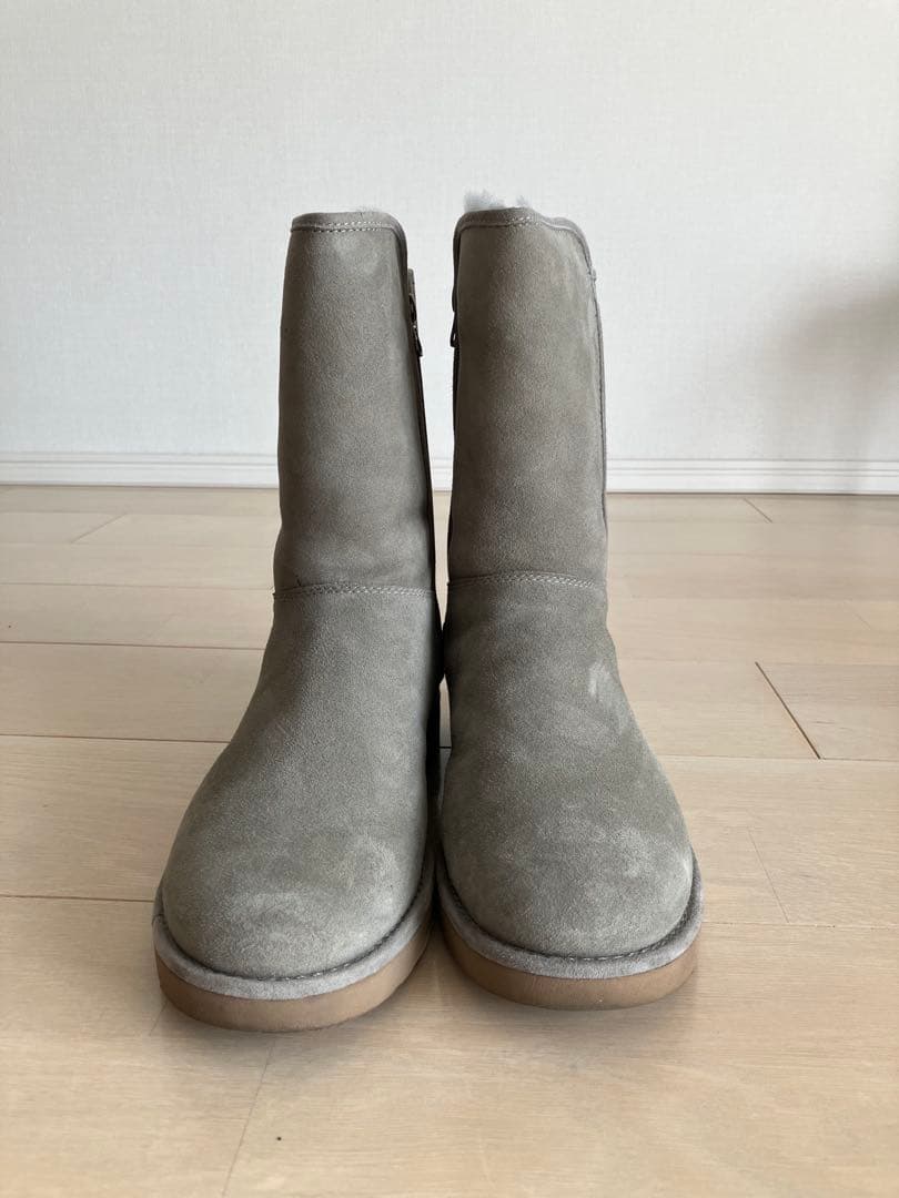 UGG モスグリーン　ブーツ　アブリー ショート II
