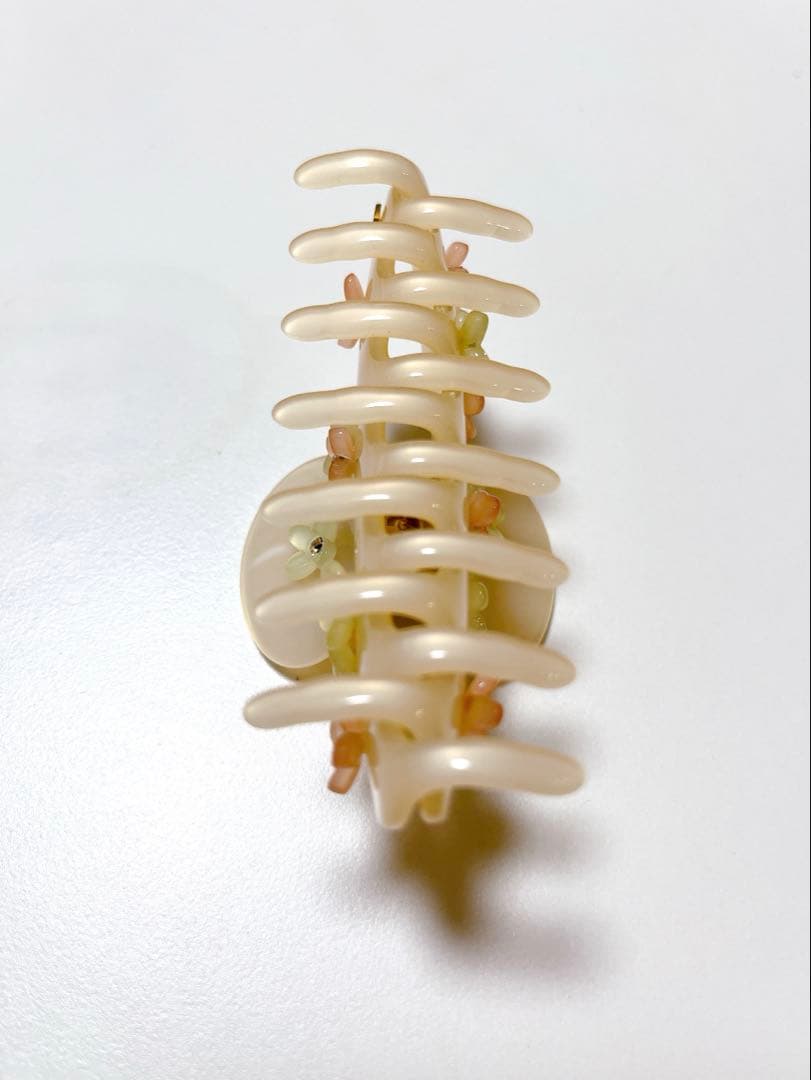 アレクサンドルドゥパリ　ヘアクリップ　フルーレット　ベージュ　花　ピンク　可愛い