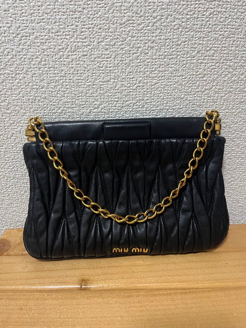 バッグ miumiu