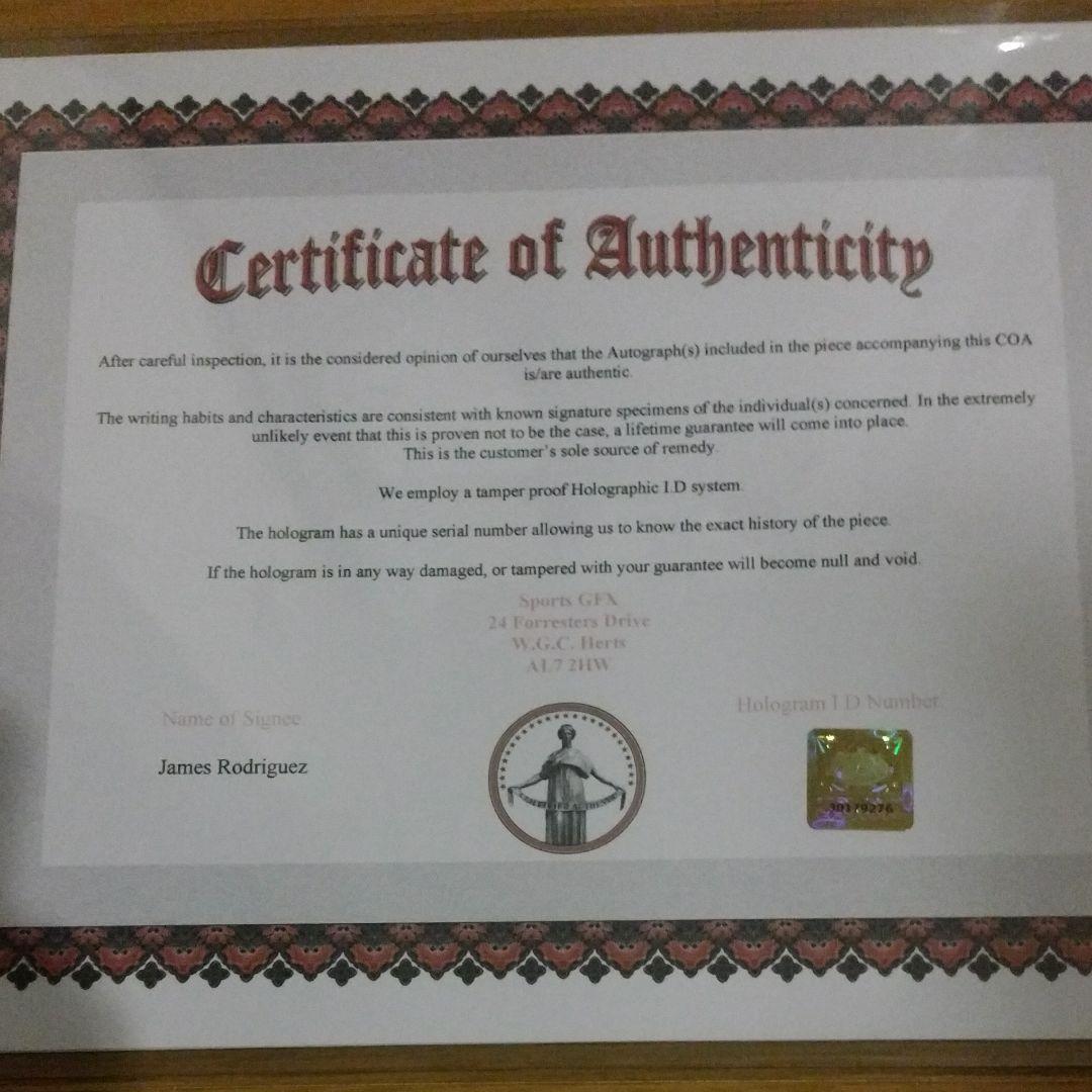 ハメス・ロドリゲス（バイエルン・ミュンヘン）直筆サイン入りフォト　証明書付