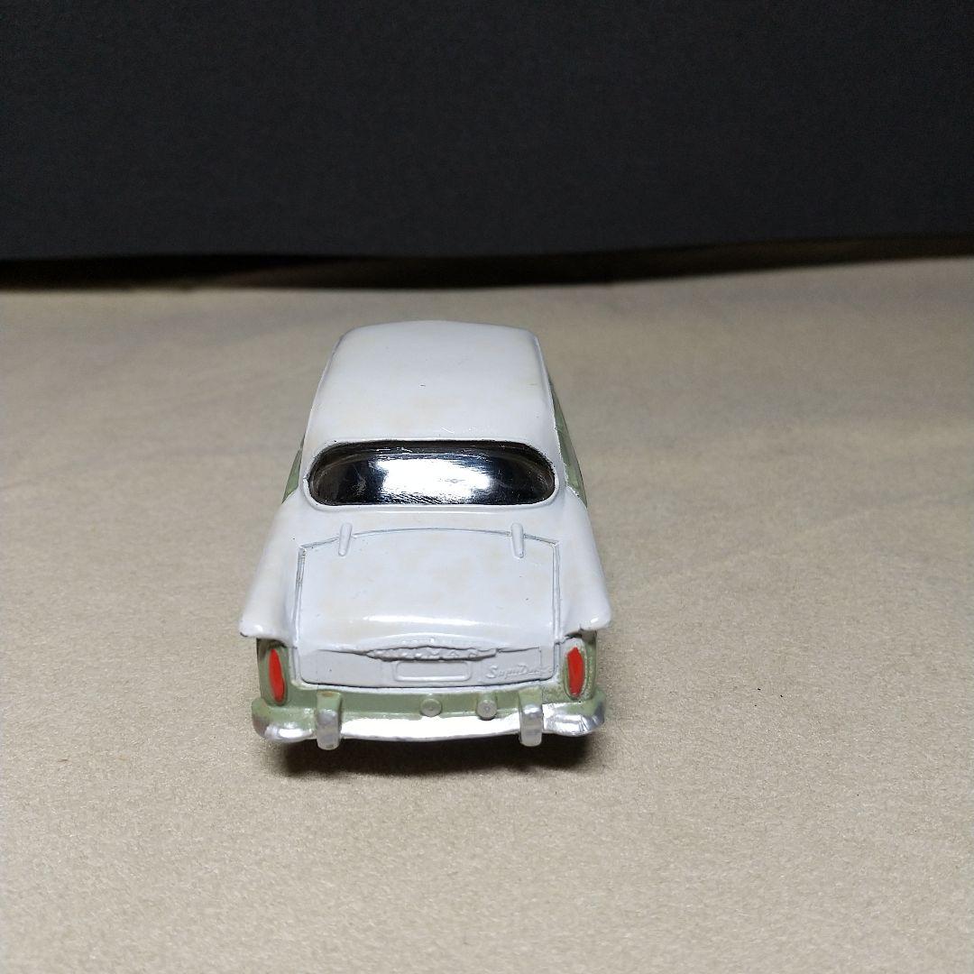 モデルペット　いすゞ　ヒルマン・ミンクス