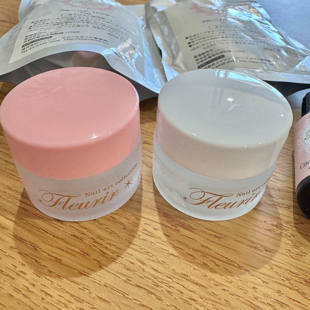 【新品】フルーリアアクリルセット