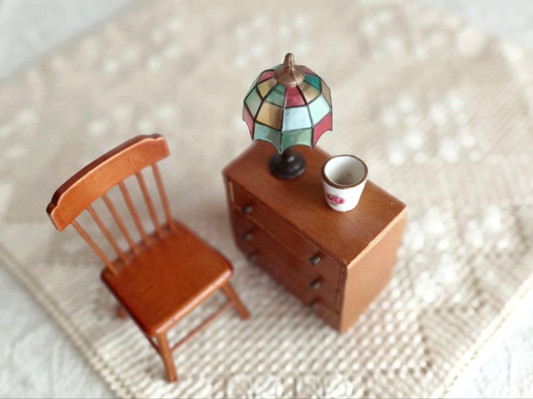 【cinnamon さま】 vintage ❀ ステンドグラスの 小さなランプ