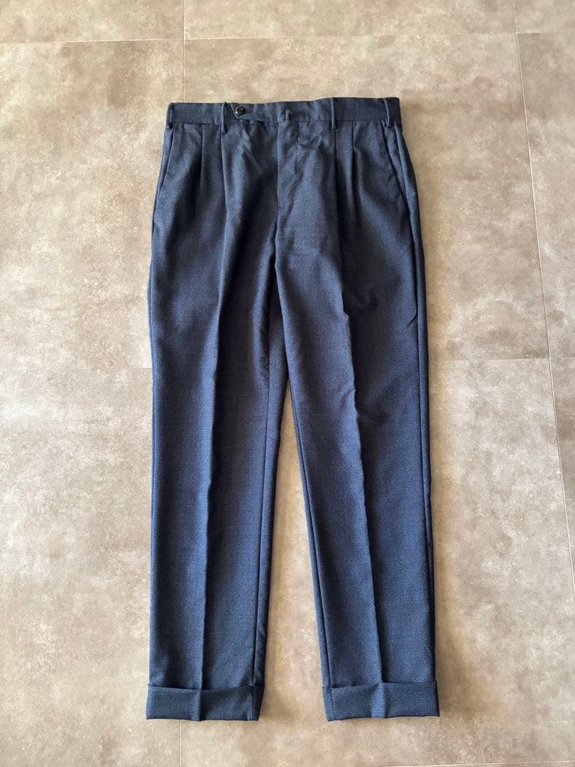 【美品】ピーティートリノ ウールスラックス48 ネイビーブルー
