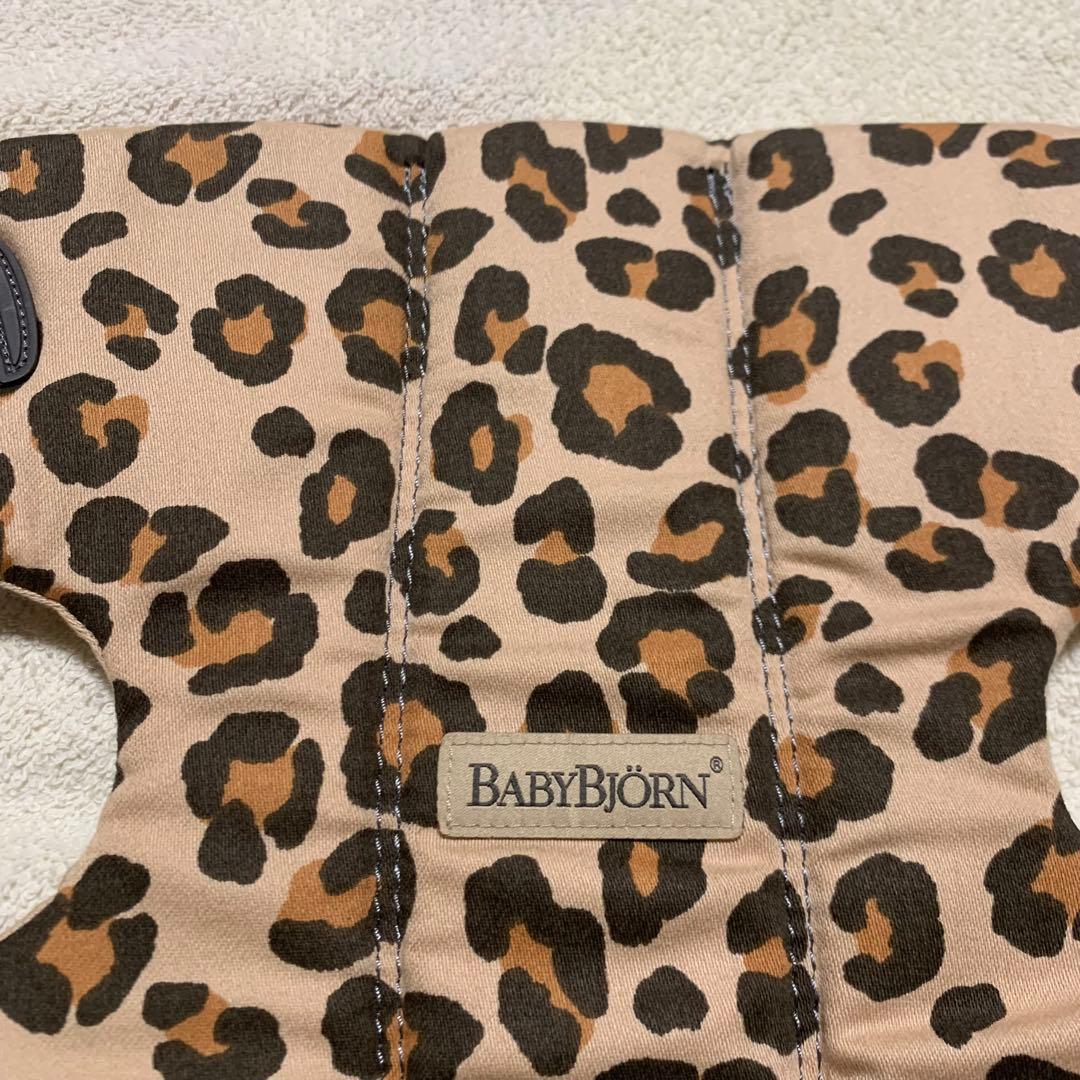 ベビービョルン　ベビーキャリア mini レオパード　ヒョウ柄　赤ちゃん