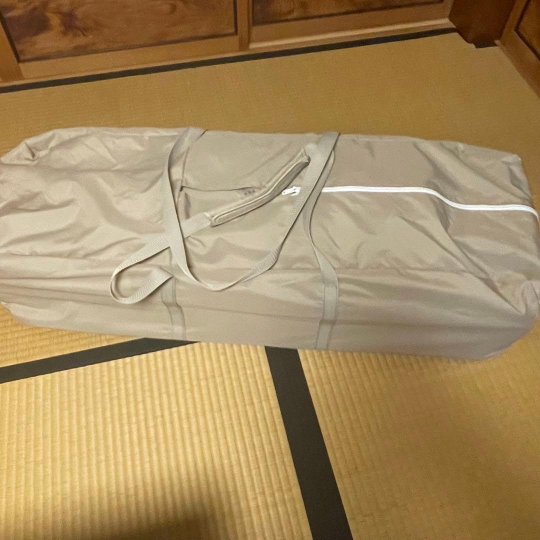 【美品】　アップリカ　ココネルエアー　折りたたみ式ベビーベッド　ブラウン