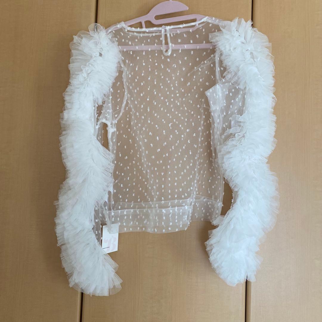 新品bibiy. CAMILLE SHEER TOP ホワイトチュールトップス