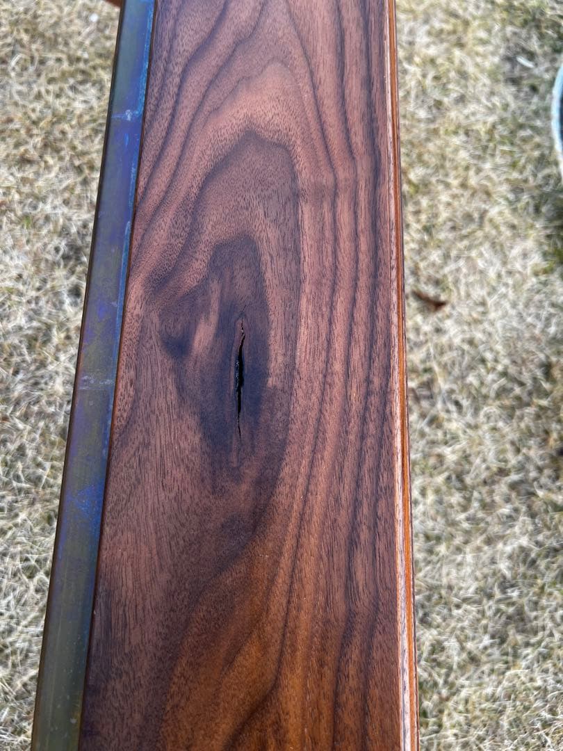 ノラズテーブル　リムジン　太助