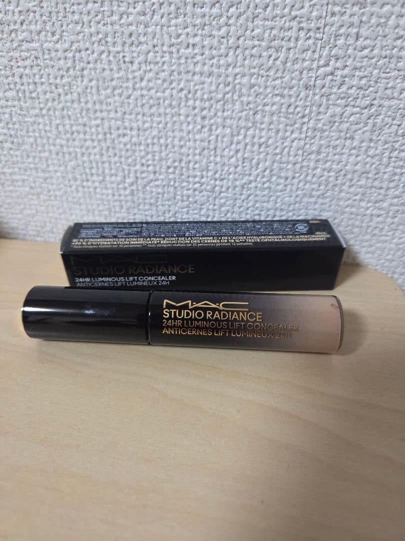 MAC 人気シリーズ...スタジオ ラディアンス セラム ファンデーション