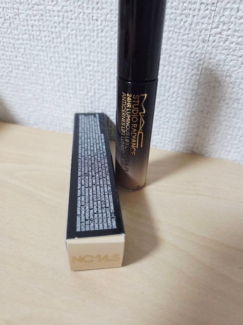 MAC 人気シリーズ...スタジオ ラディアンス セラム ファンデーション