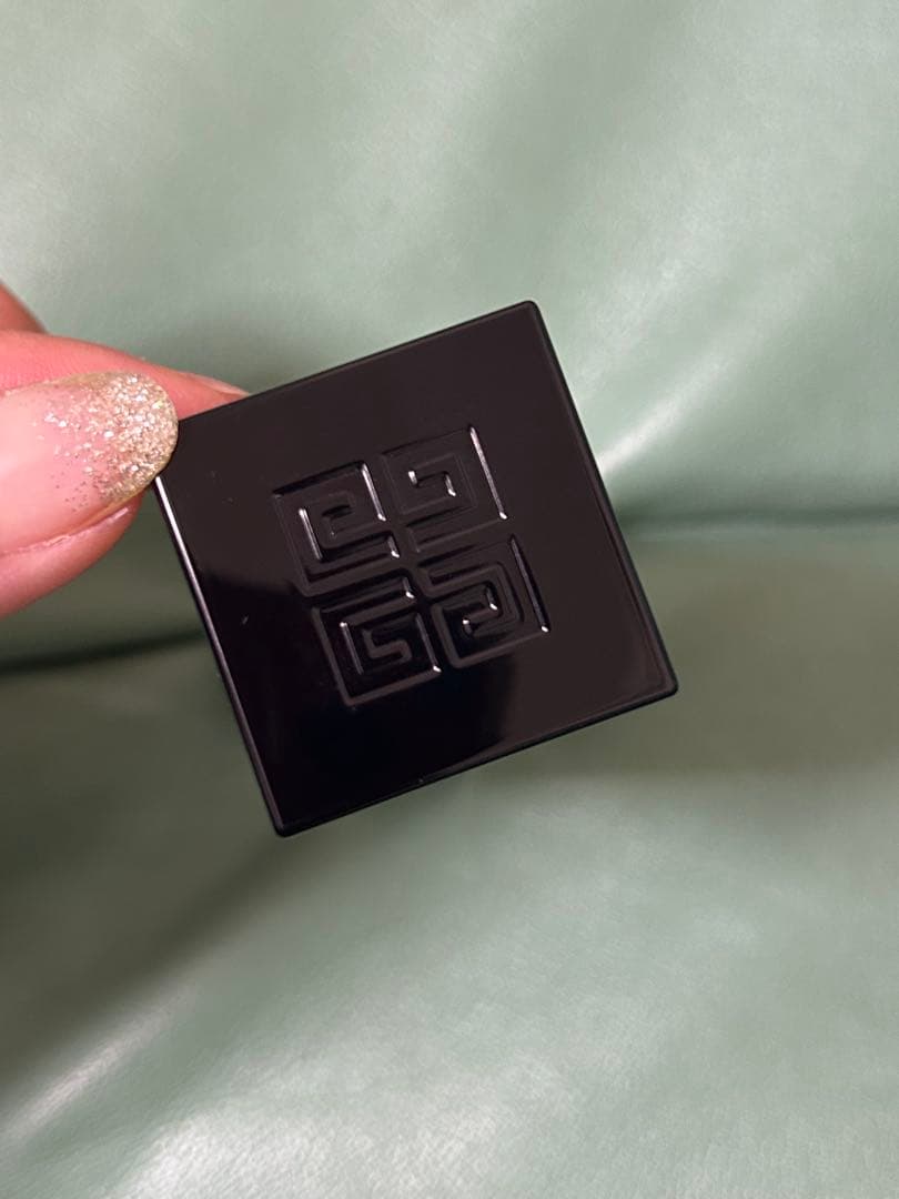 LE SOIN NOIR セラム 30ml ジバンシー