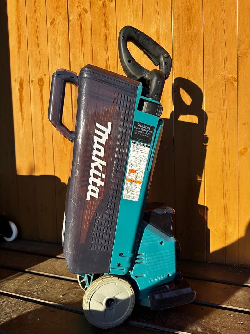 Makita 18V 芝刈り機 コンパクト