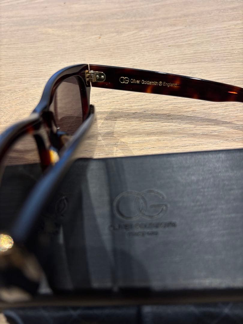 小物 Oliver Goldsmith