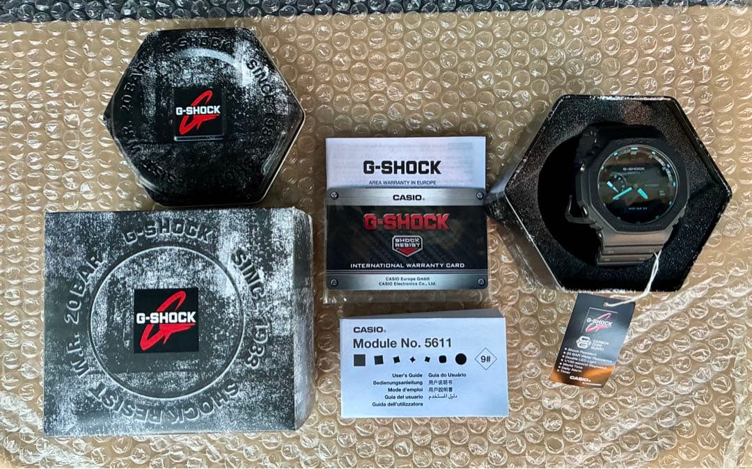 新品未使用　G-SHOCK CASIO GA-2100-1A2 腕時計　逆輸入