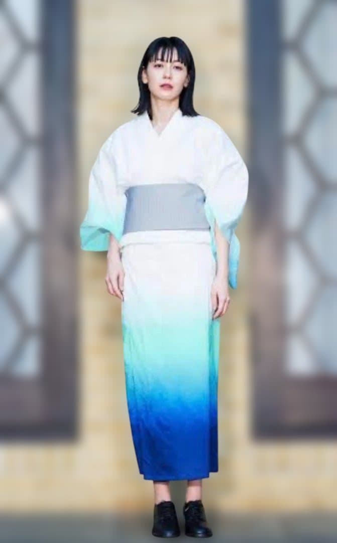 hazama グラデーション浴衣（白から青）