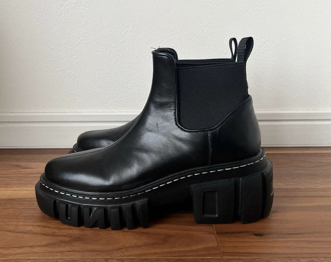 UN3D. 　アンスリード　SOLE SHORT BOOTS 36 ブラック