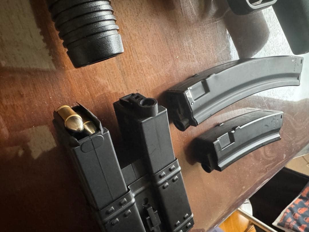 東京マルイ 電動ガン MP5K ハイマウント バッテリー マガジンセット