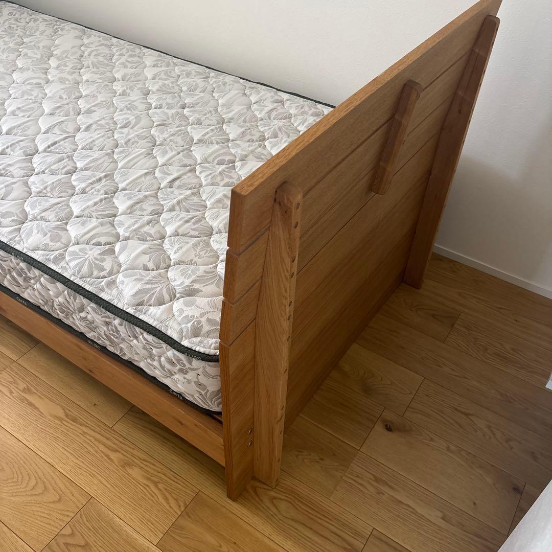 sertaマットレス＋sembellaベッドフレーム