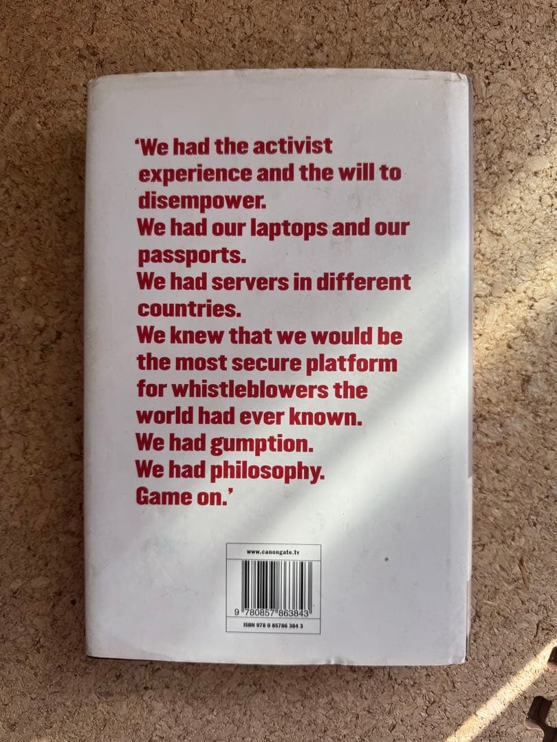 ジュリアン・アサンジ自伝 ウィキリークス創設者の告白