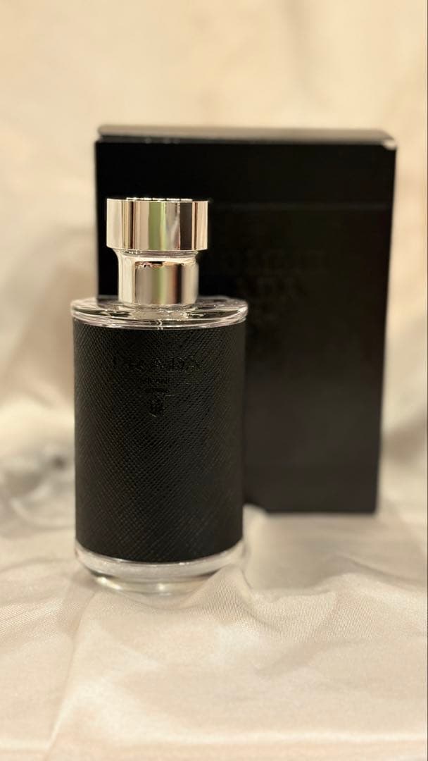 プラダ オム　オードトワレ 50ml