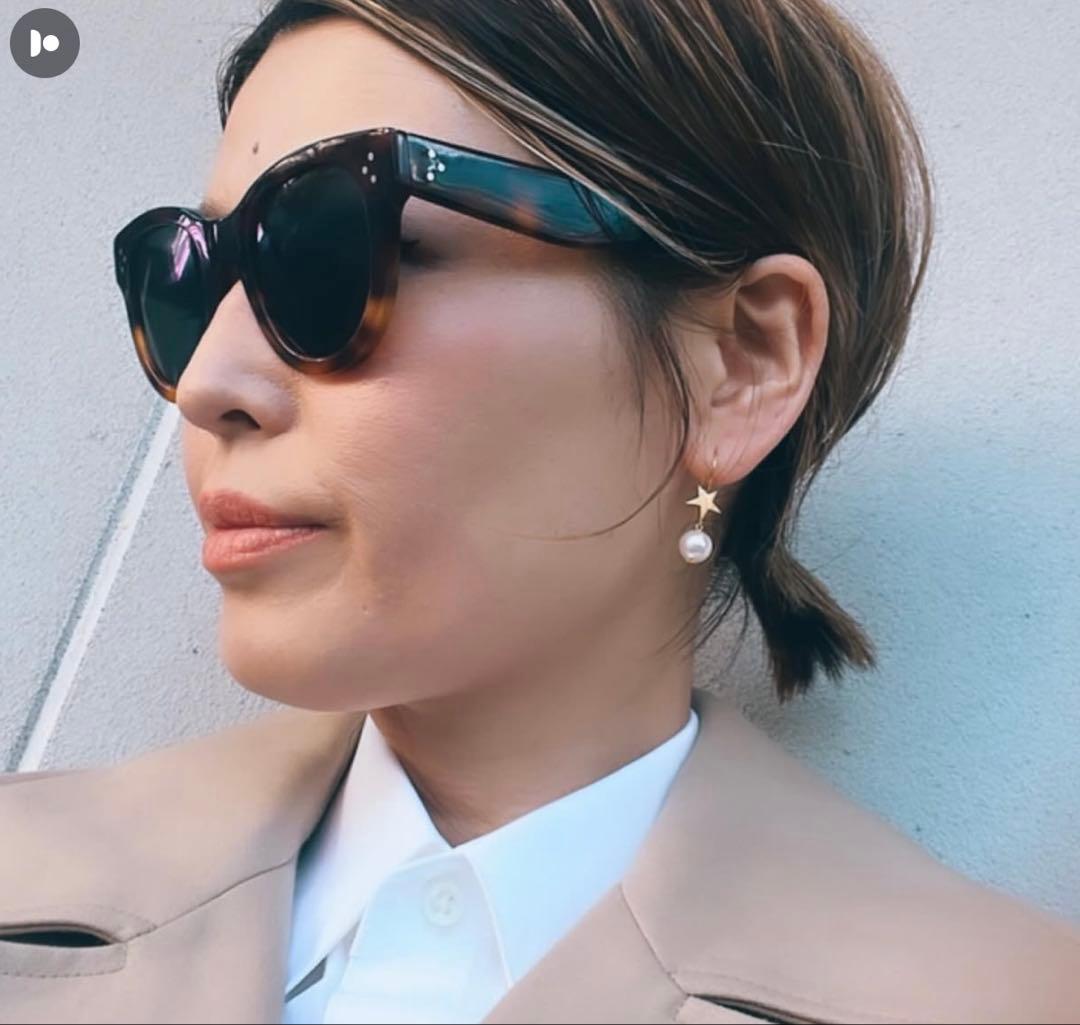 CELINEサングラス　キャットアイDeuxieme Classe購入　未使用！