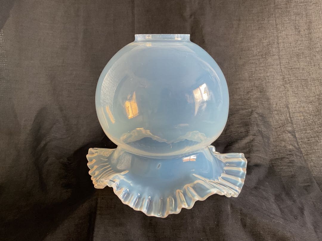 みーちゃん「美しいオパールセントガラスのランプシェード」シェードのみ