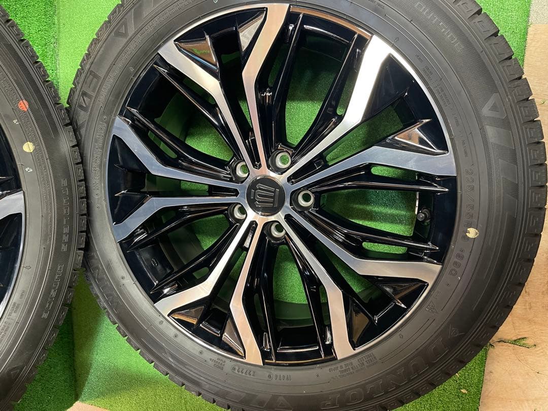 クラウンクロスオーバー　純正 19インチ 225/55R19 4本スタッドレス