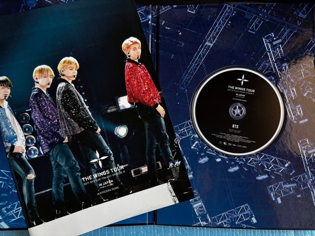 BTS THE WINGS TOUR 2017 CD ①