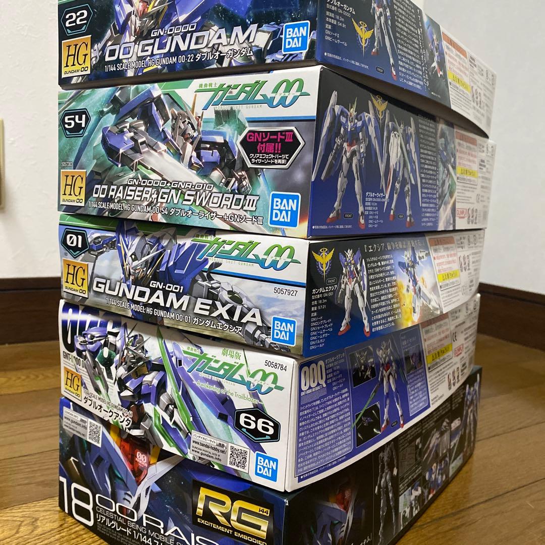 ガンプラ 5点まとめ売り ガンダムOO RG エクシア クアンタ オーライザー