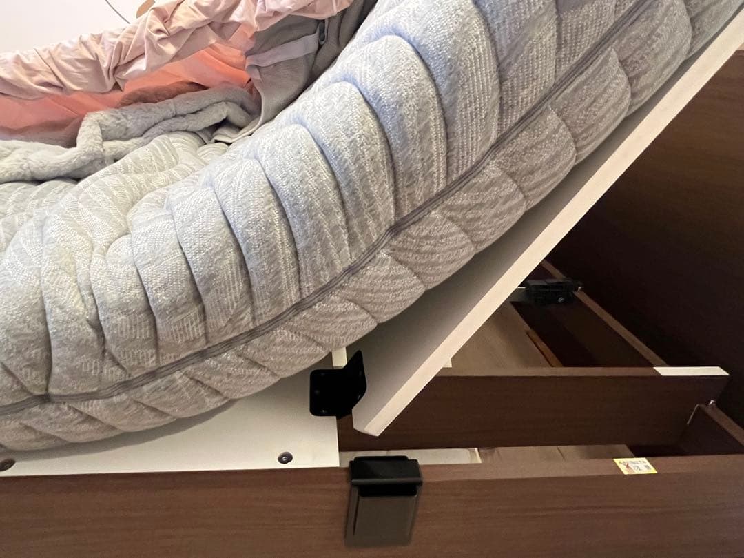 介護用　にも最適な　電動ベッド　ニトリで約17万で購入　ベッド & マットセット