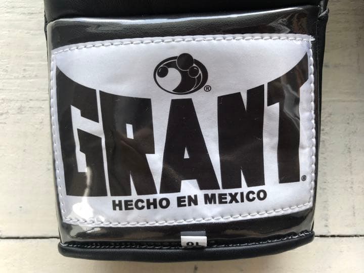 グラント社 GRANT ボクシンググローブ 10oz 「クリード2」モデル