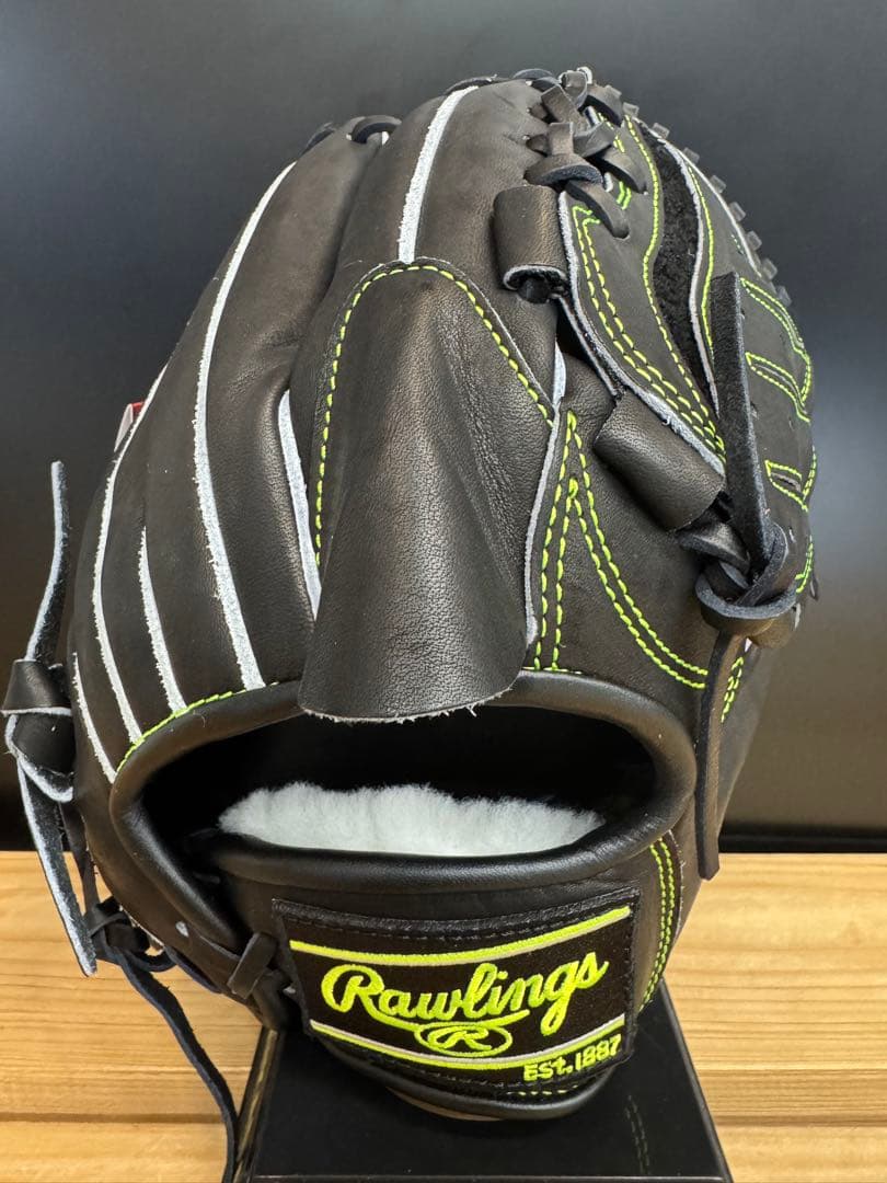 超高級品！ローリングス 硬式用グローブ 投手用 定価46,200円税込