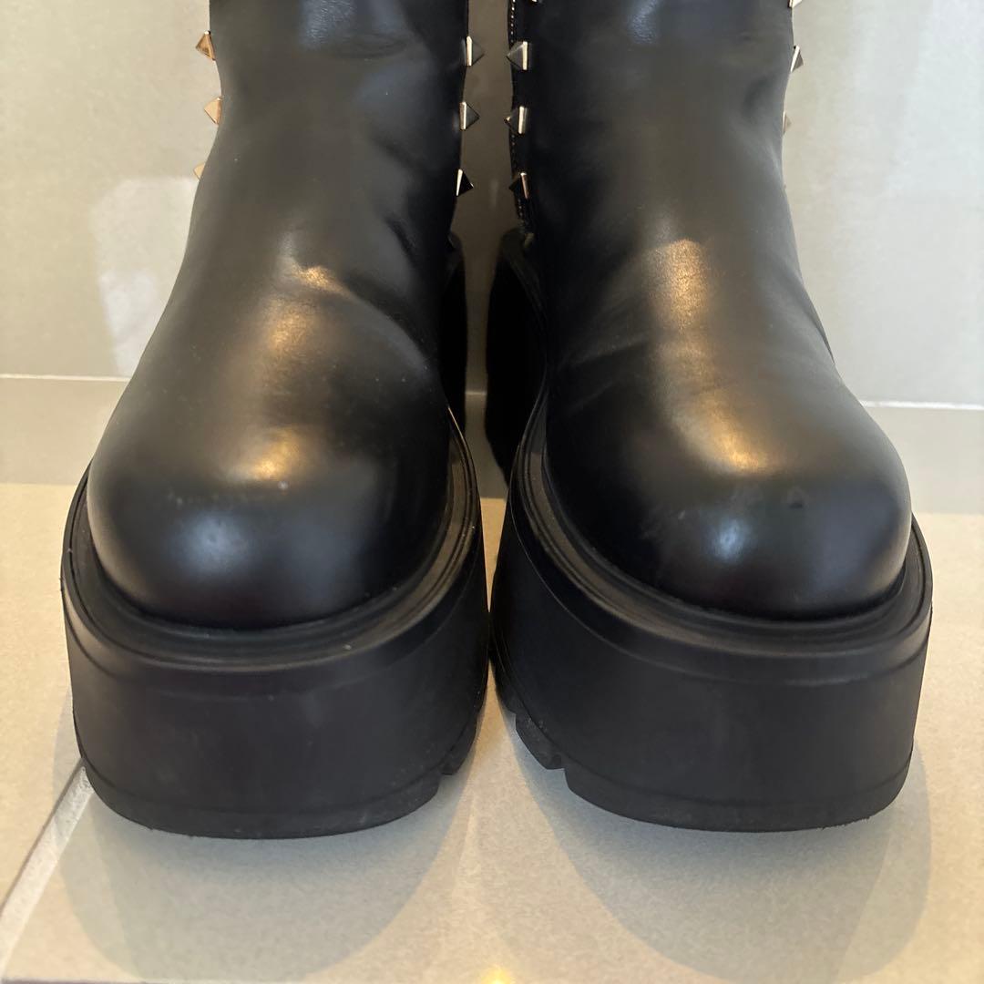 Valentino ユニークフォーム カーフスキンアンクルブーツ スタッズ37