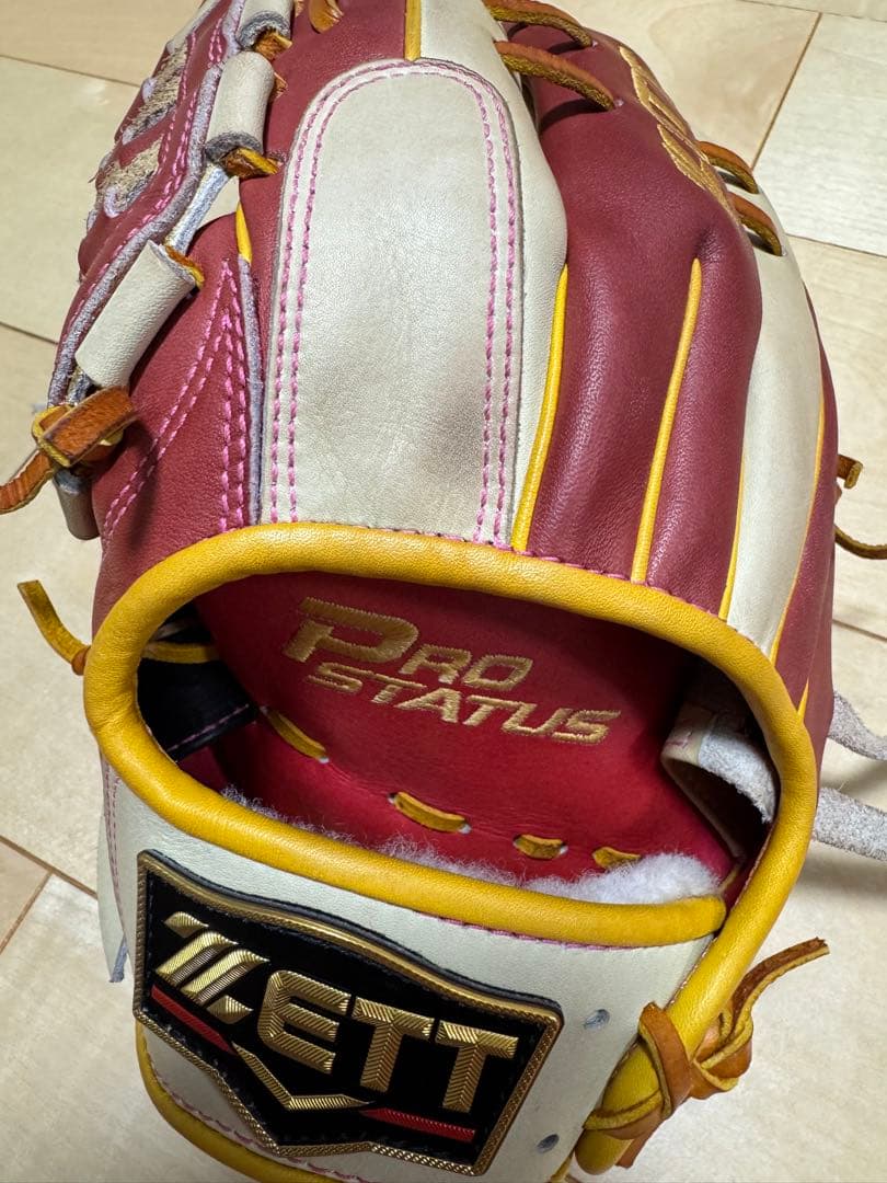 ZETT Pro Status 軟式オーダーグローブ 源田モデル　左投げ用