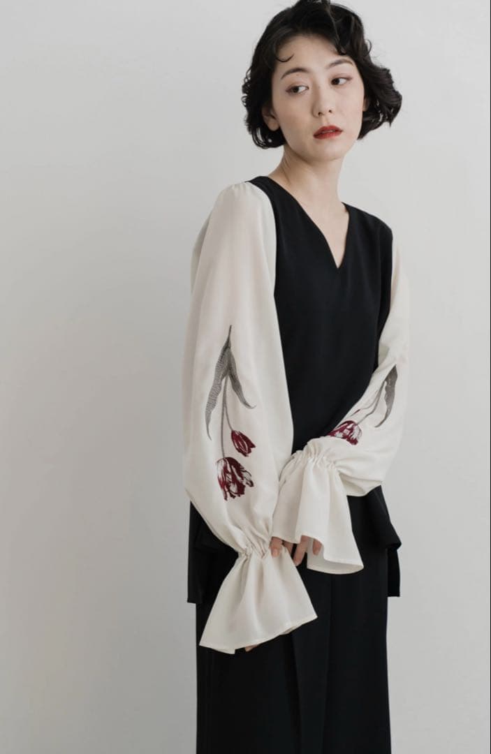 iconology 花を着るセットアップ〈ブラウスのみ〉【チューリップ】