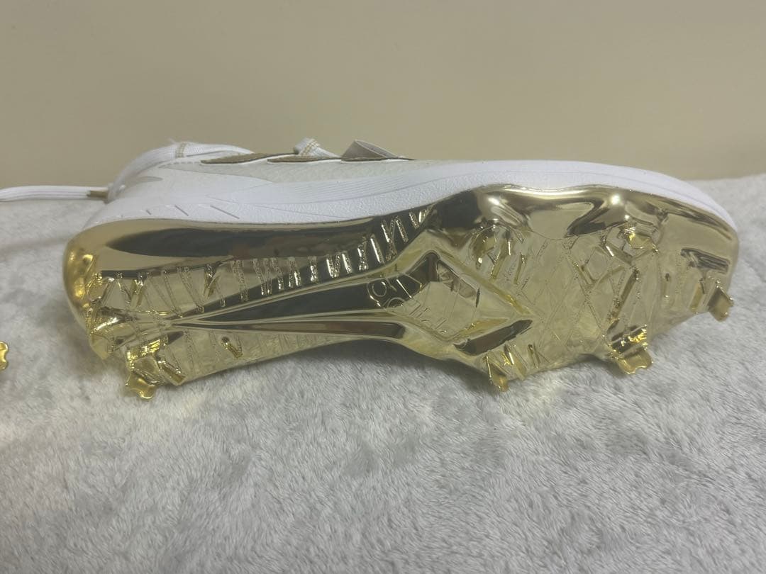 adidas アフターバーナー8