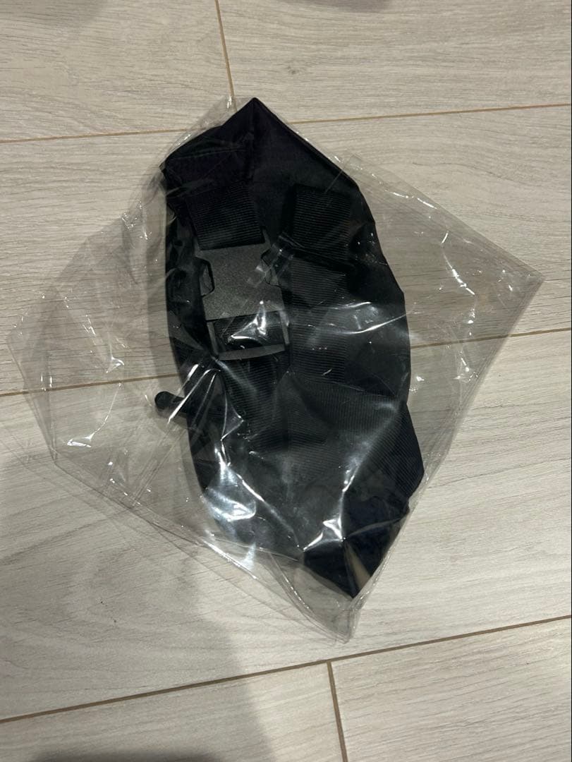 Popup限定ショルダーポーチ　gibous